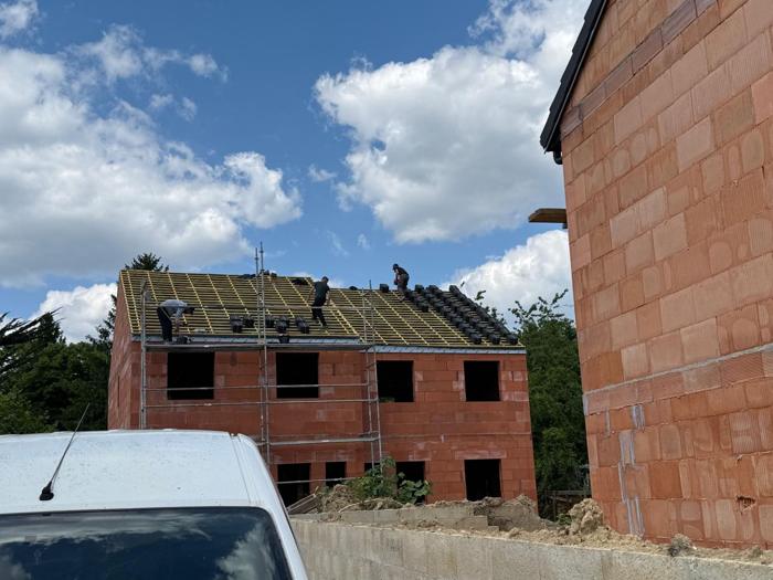 Construction neuve, toiture en cours